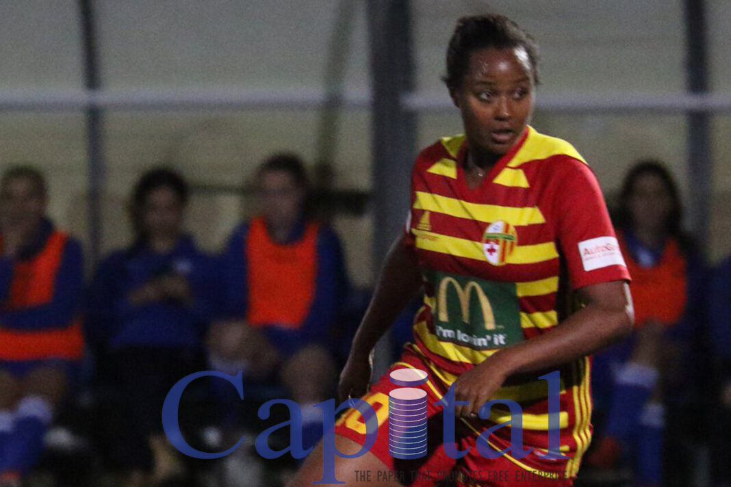 Losa hits sport headlines scoring braids for fun