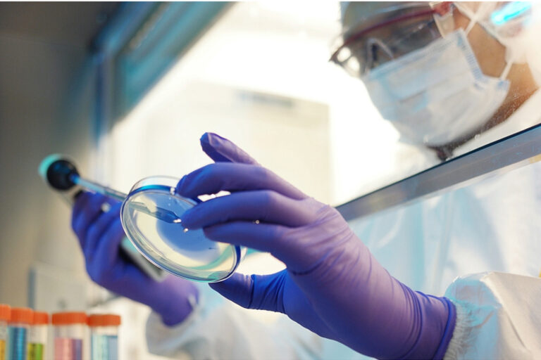 Chinese, U.S. scientists join hands in hunt for COVID-19 origins