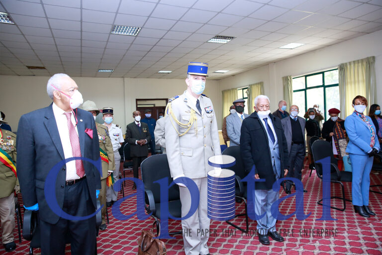 SMLH-Ethiopia handovers traditional helmets to War Veterans