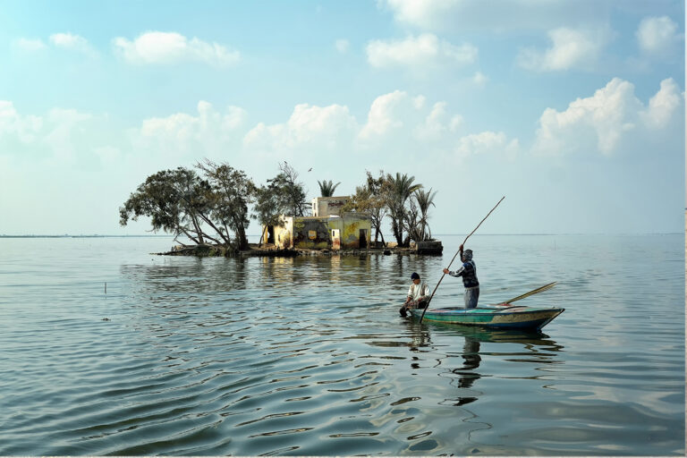 Exquisite photographs by African photographers display Africa On the Move on Wikipedia