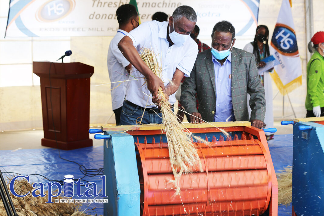 Ekos Steel Mill’s donation to farmers