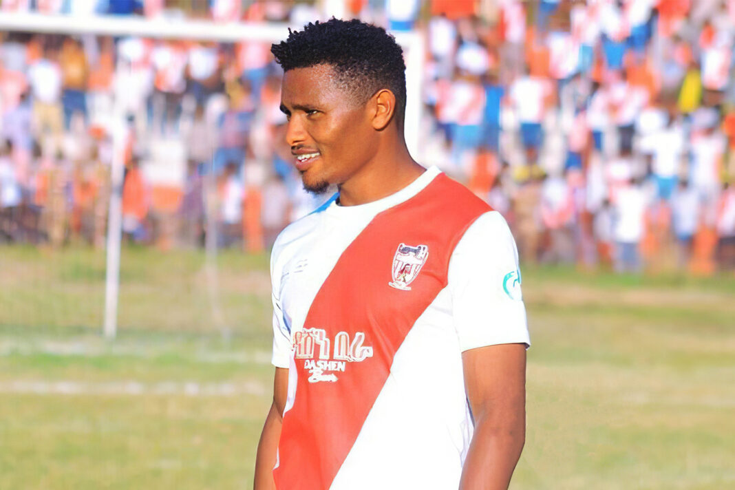 Free scoring Mujib Kassim leads EPL scorers’ chart