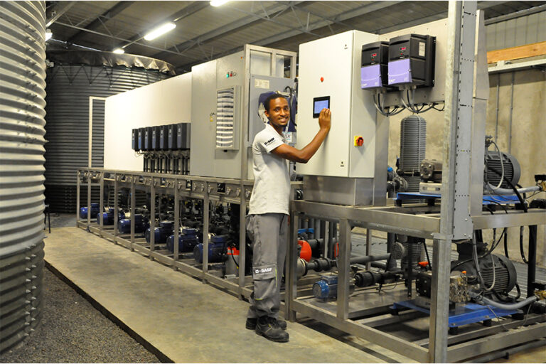 First vegetable seeds grown in BASF’s new production facility in Ethiopia