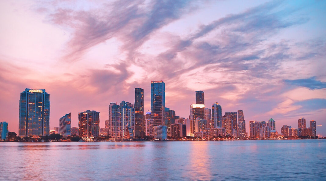 Adopt an Agile Digital Banking Platform