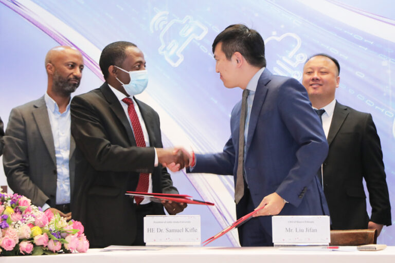 Huawei, AAU strengthen collaboration in talent development