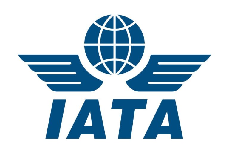 New report highlights urgent need to address aviation contrails’ climate impact