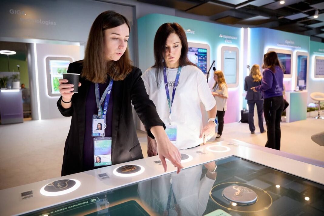 AI Journey – A Journey Into the World of People