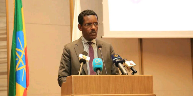 Importers decry bureaucratic hurdles in cross-border trade