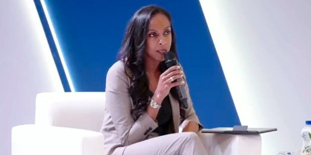 Startups encounter sequential licensing bottlenecks across government levels